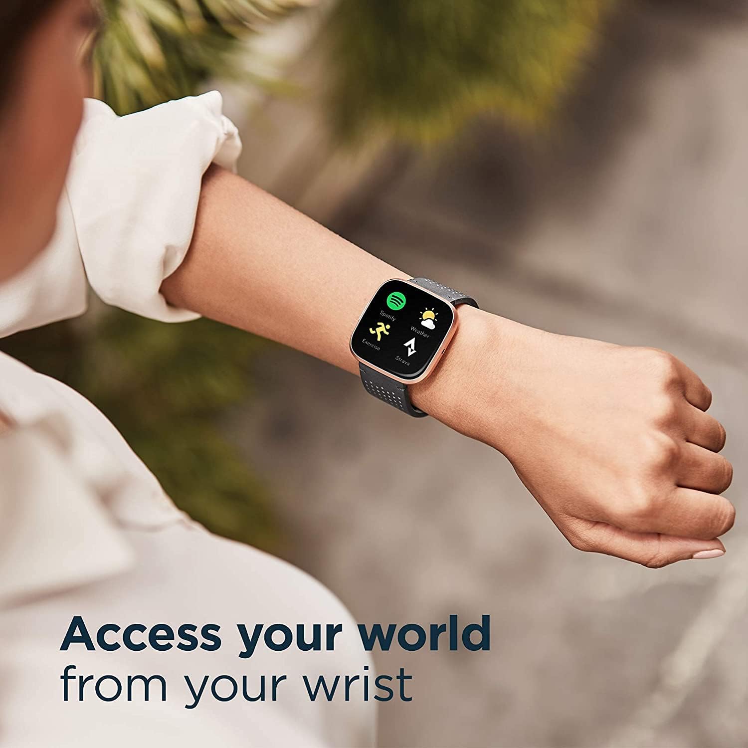 Fitbit Versa 2 Health and Fitn - Hybrid Smartwatch のレビューと価格