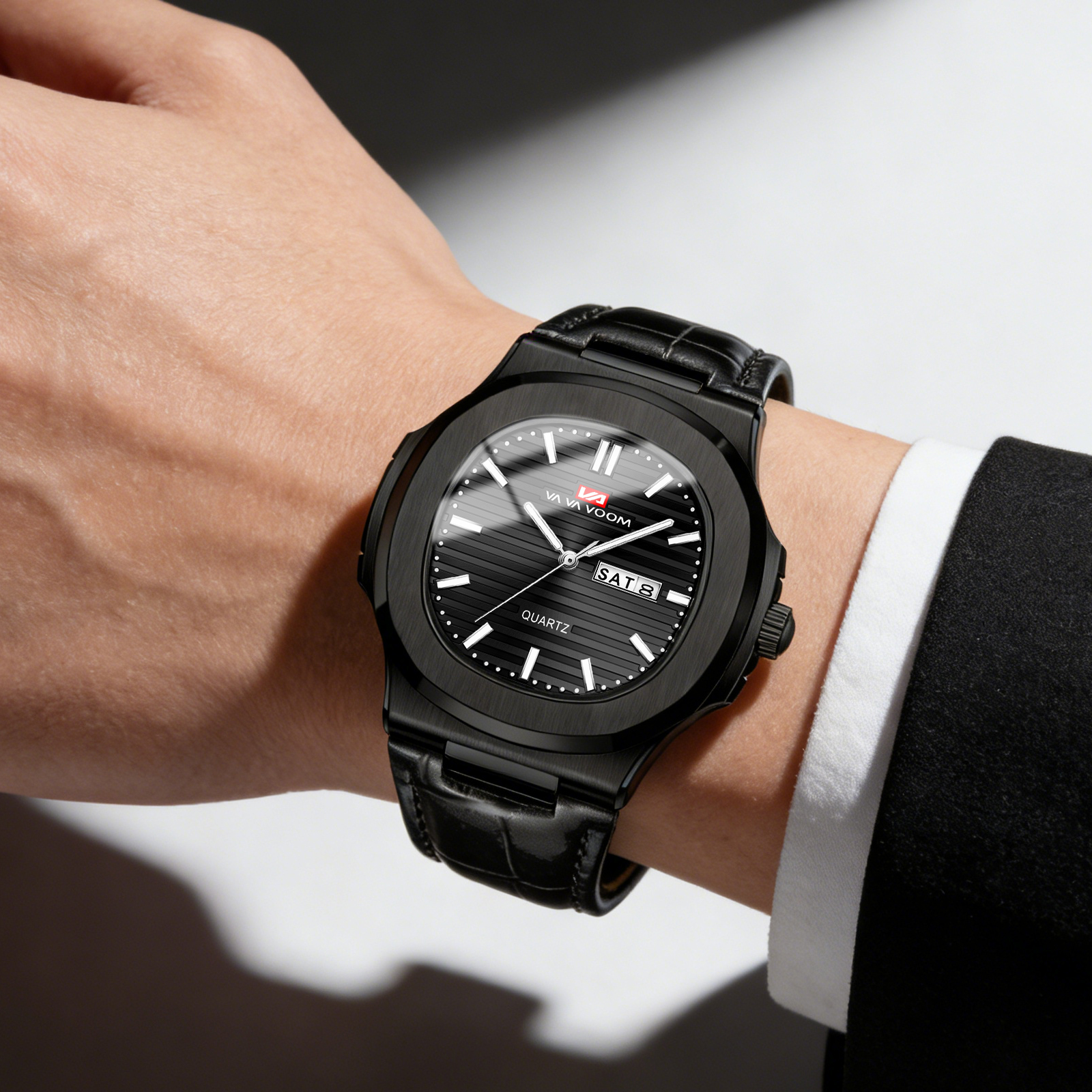 Luxury Men Quartz Watch 40mm B - Smartwatch Military Watches For Men のレビューと価格