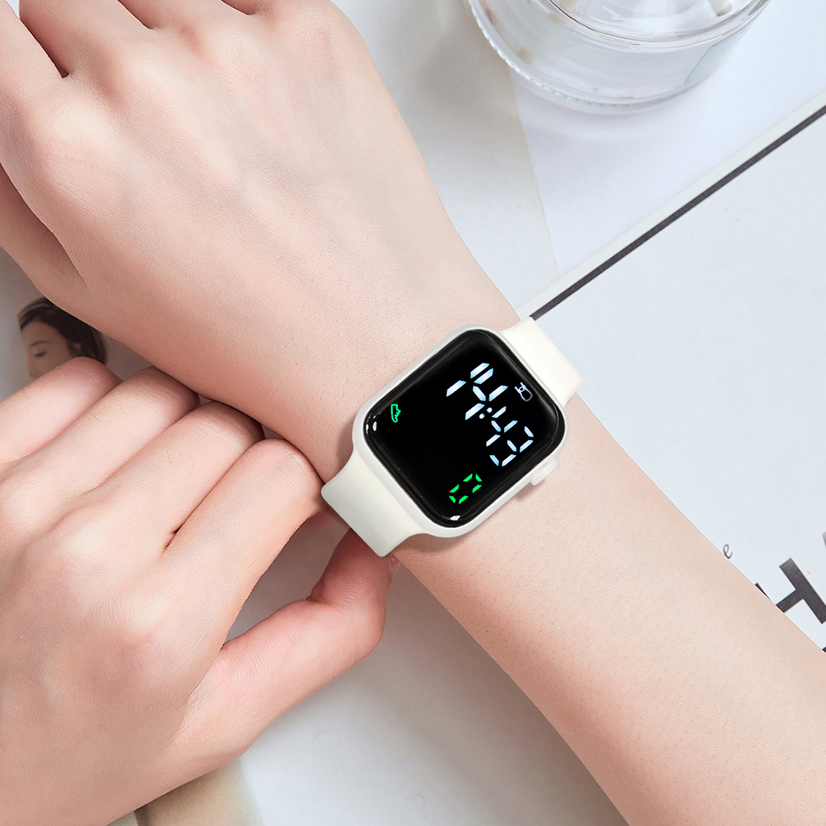 New 2PCS Student Minimalist Sm - Smartwatch Watches For Girls のレビューと価格
